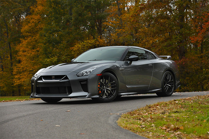 2018-gt-r-promom.jpg, 166kB
